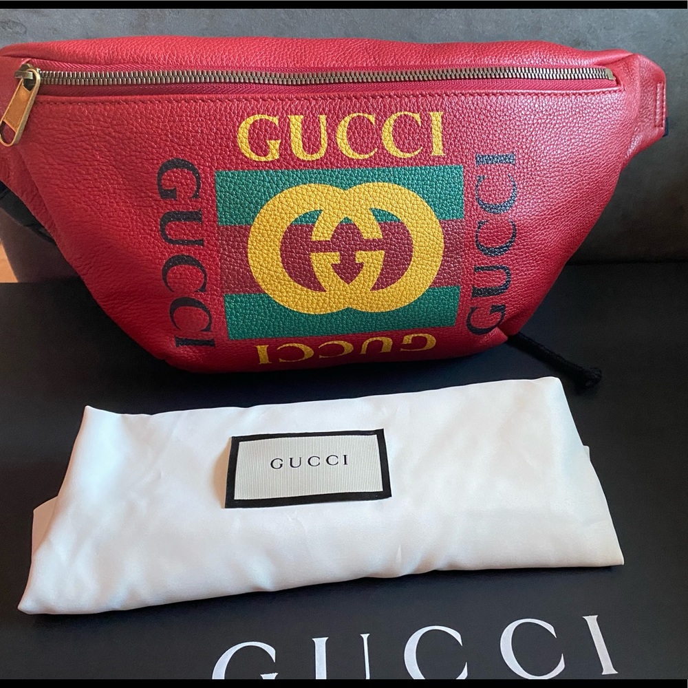 Gucci grain calfskin BUMBAG 100%AuthenticBRAND-NEW